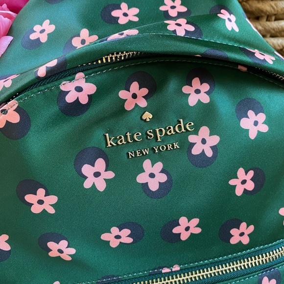 Kate Spade Chelsea the little better floral backpack. Green pink flowers nylon - Picture 4 of 11